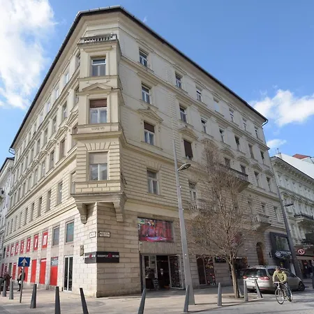 Budapest Eye Apartment Exterior photo